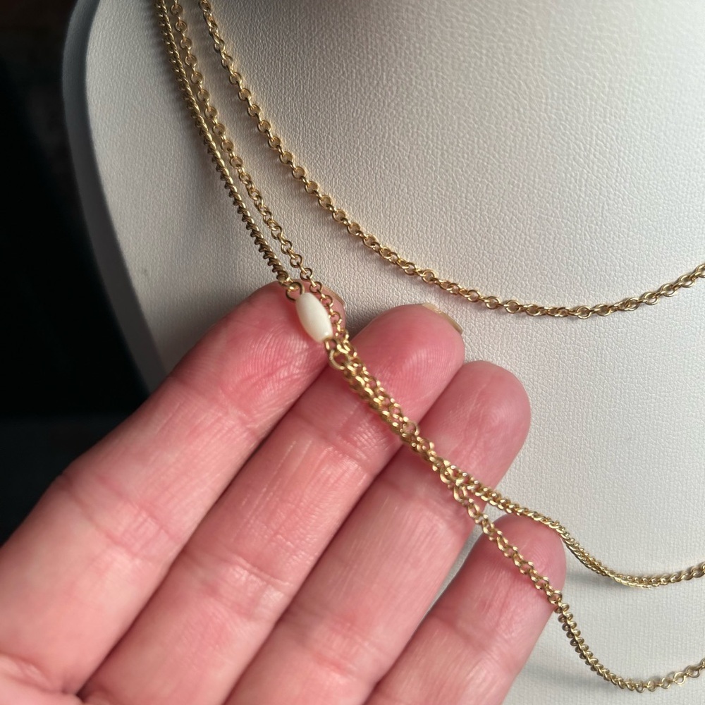 Vintage Avon Triple Strand Necklace with Mother of Pearl - Picture 2 of 10